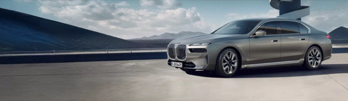 BMW i7