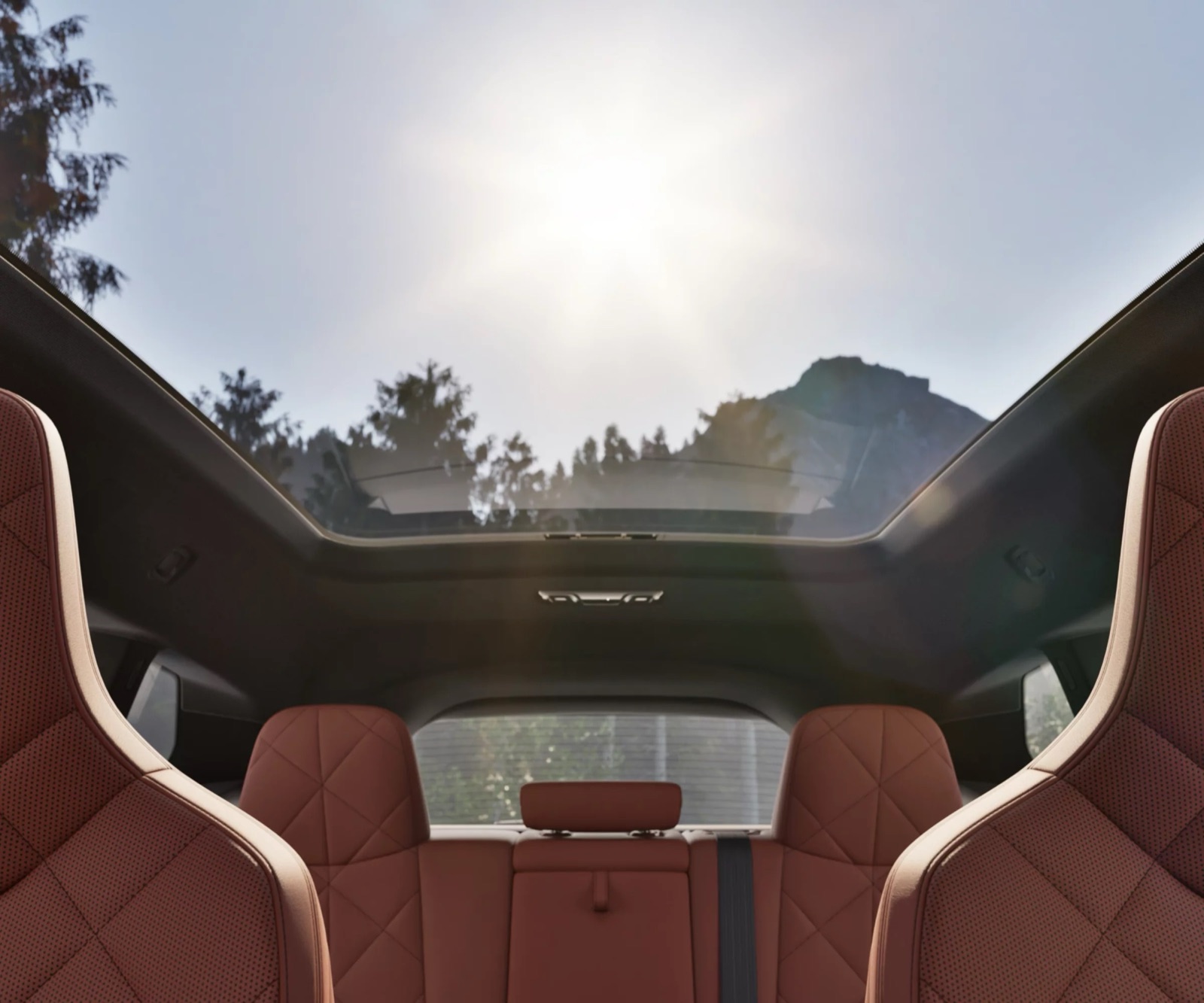 BMW iX — image 5