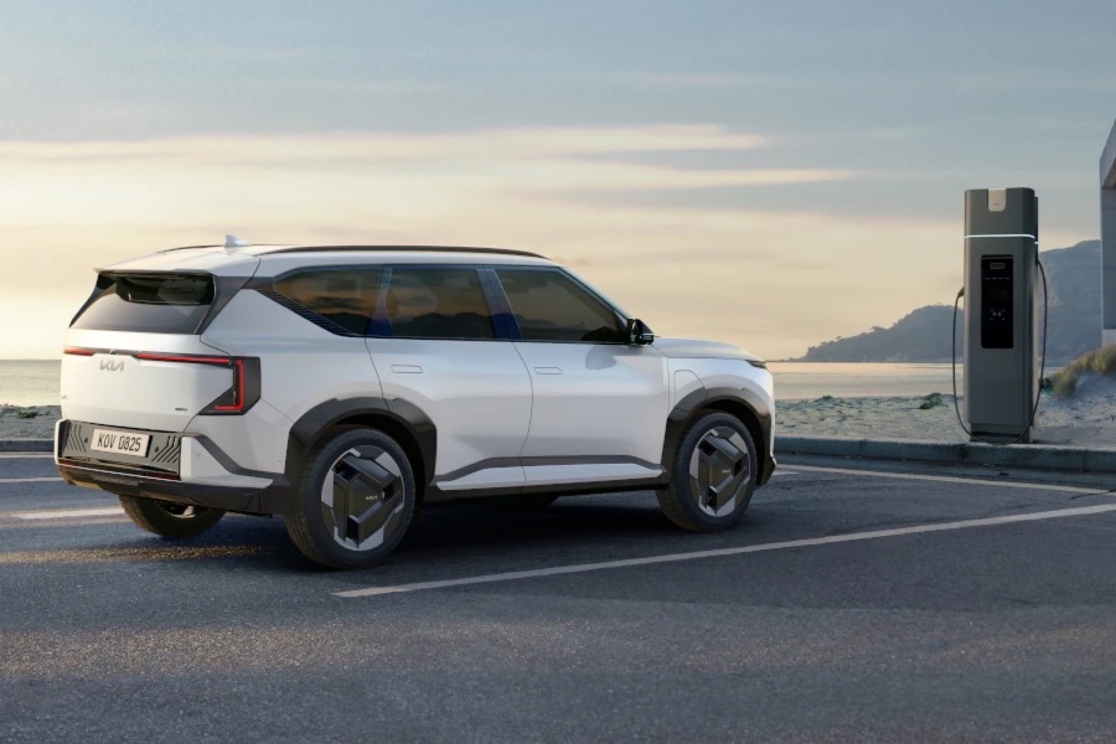 Kia EV5 — image 3