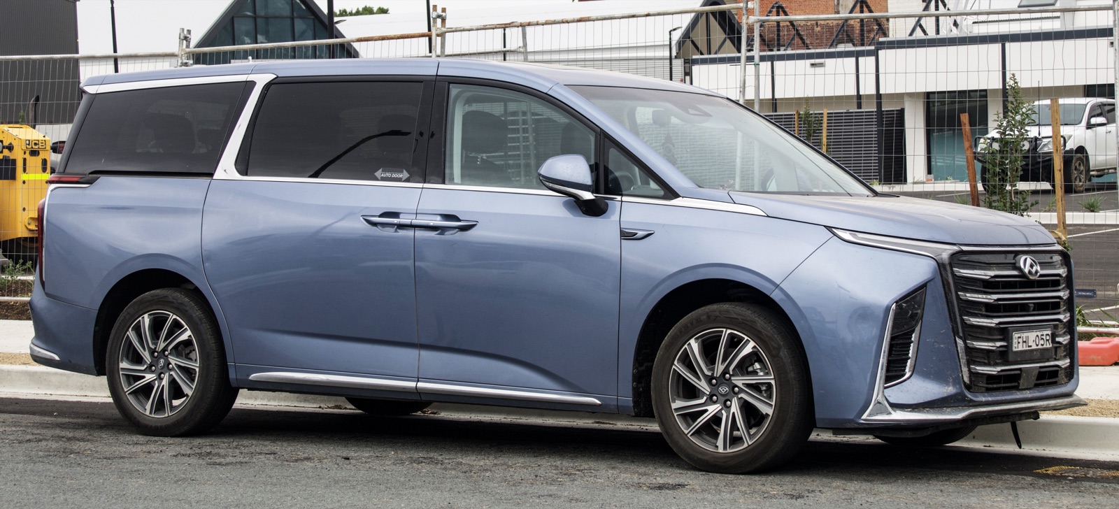 LDV Mifa 9