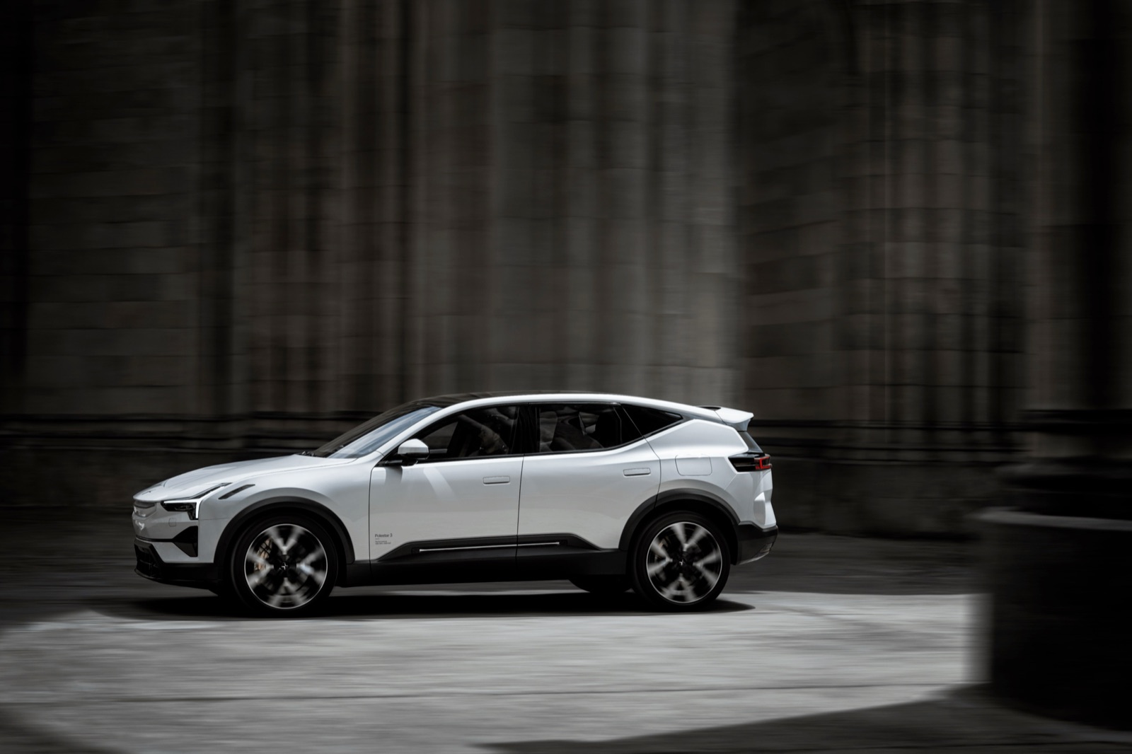 Polestar 3 — image 2